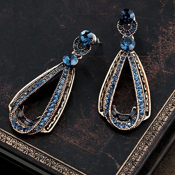 Jewelry - New Luxury Earrings Blue Sapphire Dangling